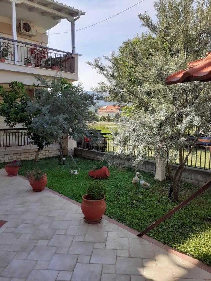 Chrysafis Apartments Nea Vrasna Exterior photo