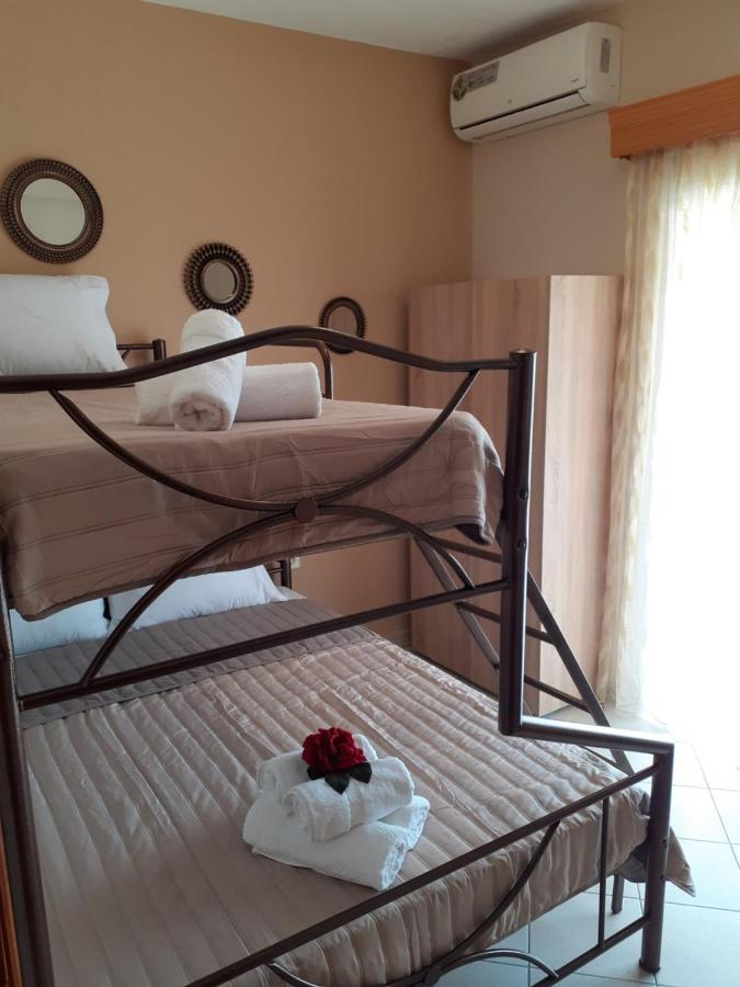 Chrysafis Apartments Nea Vrasna Exterior photo