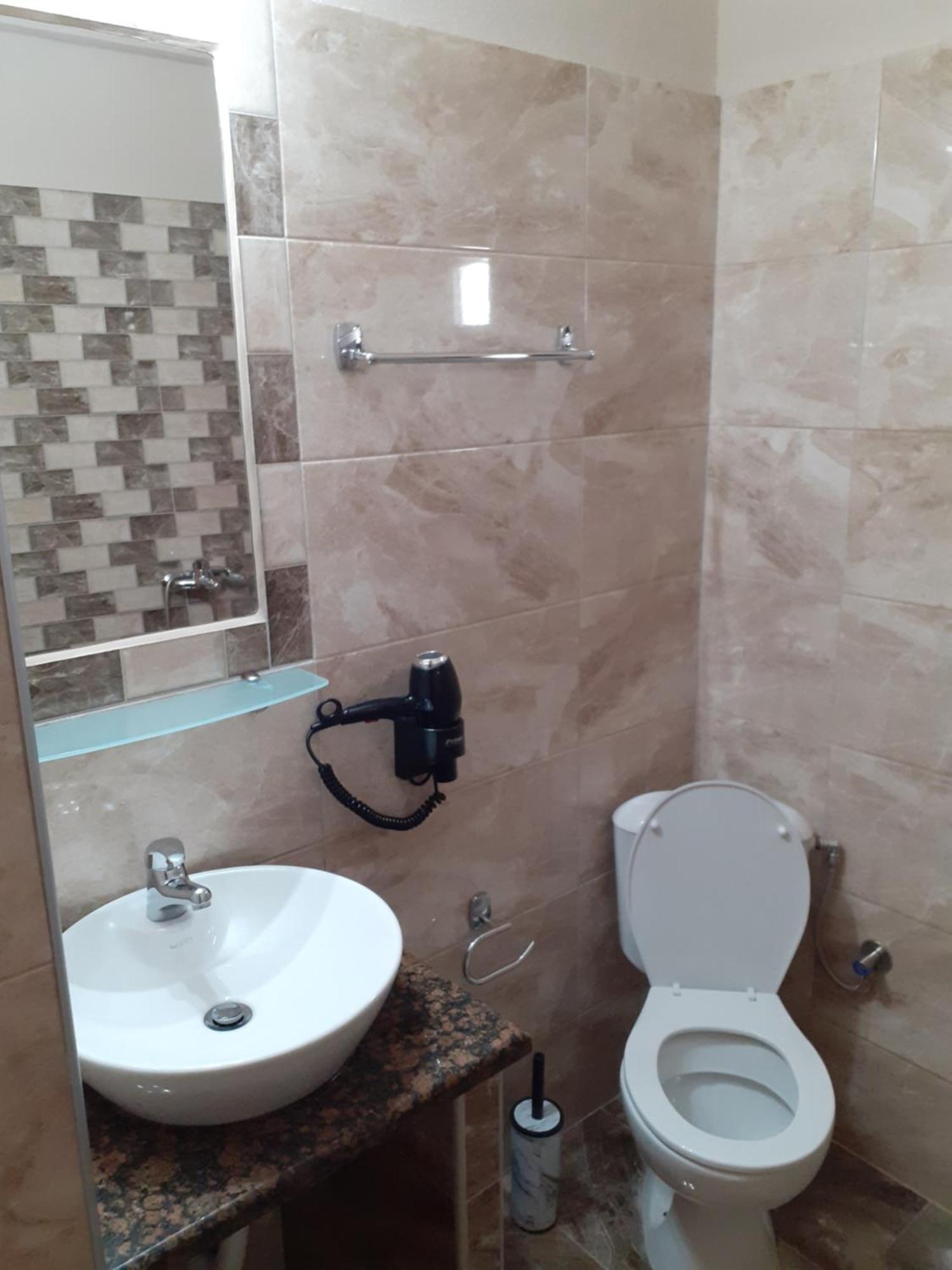 Chrysafis Apartments Nea Vrasna Room photo